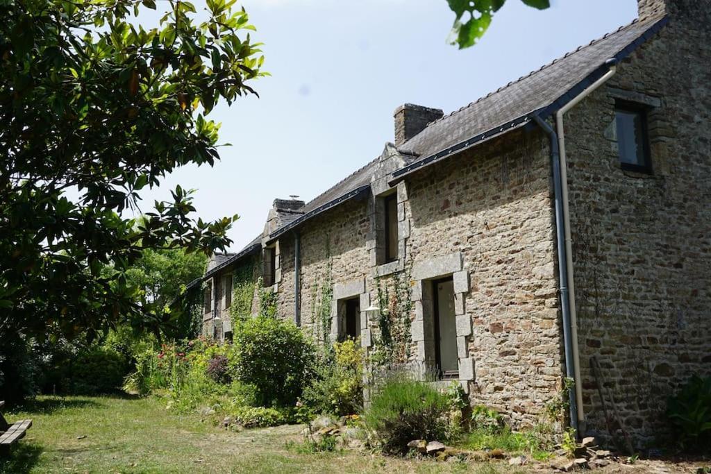 Gite A La Campagne, 30 Min Des Plages Du Morbihan 普吕维涅 外观 照片